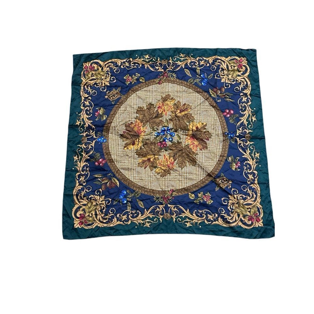GREAT CONDITION VINTAGE STYLE Floral Sarong/Wrap/Scarf with Beading- Wrap shawl